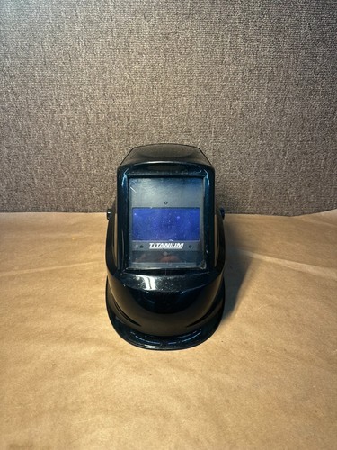 Titanium Auto-Darkening Welding Helmet 58058
