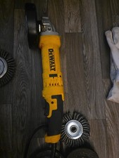 DeWalt DWE43113 4.5 Inch 13 Amp Trigger Switch Corded Angle Grinder