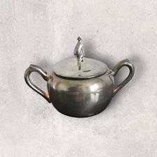 Vintage F.B. Rogers Silver Co. Sugar Bowl w/Lid ~ Silver Plated 🩶