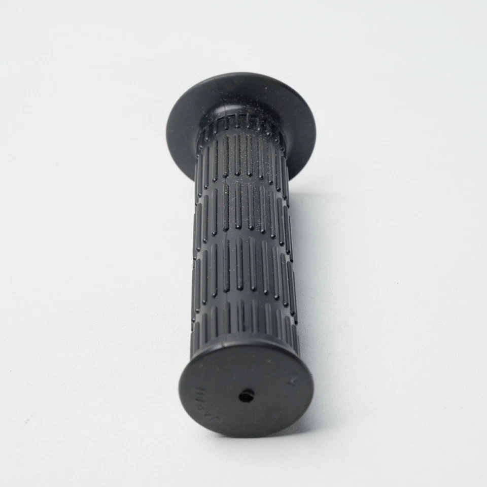 Empuñadura izquierda OEM Kawasaki KZ KV KH 100 400 500 900 KZ200 KZ250 S1 S3 H1 Foto 4 de 4