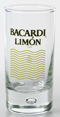Bacardi Limon Shotglas  2 cl und 4 cl Rum Luftperle im Boden Schnapsglas 8035