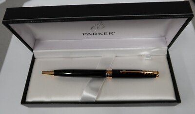 Parker Sonnet Black Lacquer & Gold Trim Ballpoint Pen 1931497 New In Box