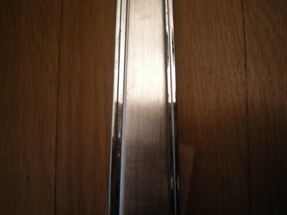 Новый из старых запасов 1981 Mercury Lynx универсал задняя дверь окно стойка молдинг LH E1YB-7424421-AC - Изображение 2 из 3