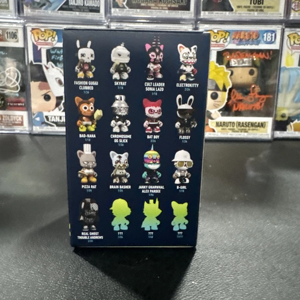 Caja ciega Super Plastic X Janky serie 4 caja sellada aleatoria Foto 3 de 4