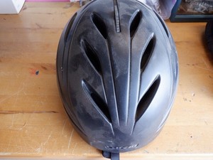 Giro Safety Helmet (G10 S153 ... Size Large)