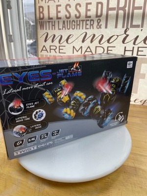 EYES Jet Flame RC Stunt Car 2.4GHz Gesture Control Lateral Drift 8+