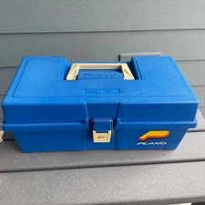 Plano Plastic Green Fishing Tackle Bait Box 1 Tray 6 Compartments Vintage Clean!