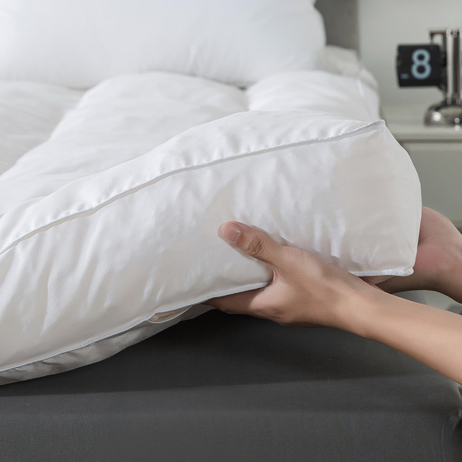 4 Inch Memory Foam Mattress Topper Queen Size, Breathable Fluffy Shredded Mem...