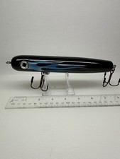 Musky Topwater Lure - Older, Small Batch Bait?