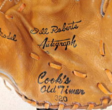 Vintage Bill Roberts Cook's Old Timer 320 RHT Baseball Glove