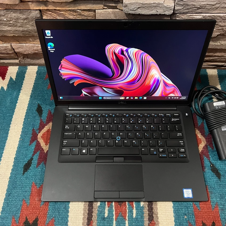 Ноутбук Dell Latitude 7490 14 дюймов полная высокая четкость! i5-8350U • 16GB RAM • 256GB SSD Win11 + зарядное устройство - Изображение 3 из 4