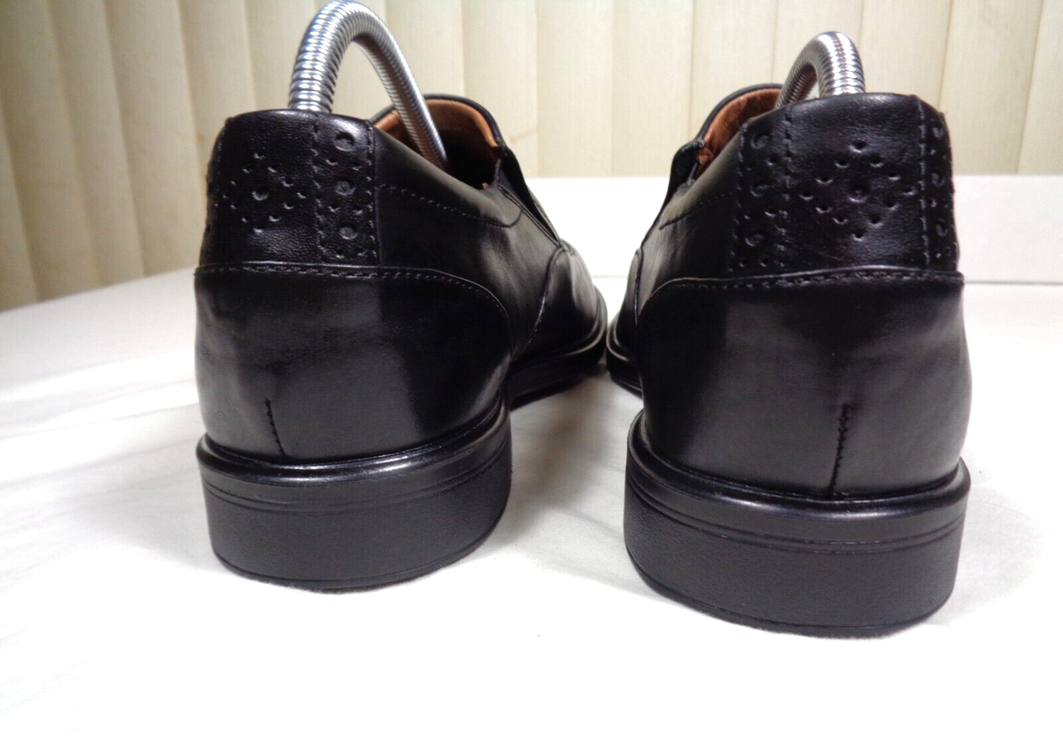 Clarks shoes Black Leather slip on Loafers men display picture 1