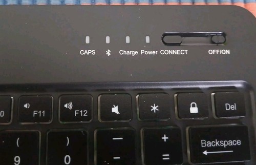 Blue Tooth Enabled Rechargeable Ultra Thin QWERTY Keyboard Unbranded Includes... - Picture 3 of 6
