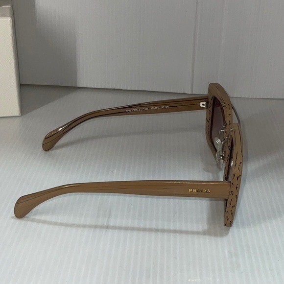 Prada woman’s sunglasses spr 30RS wood frame brown lenses s-l400.jpg main image 3