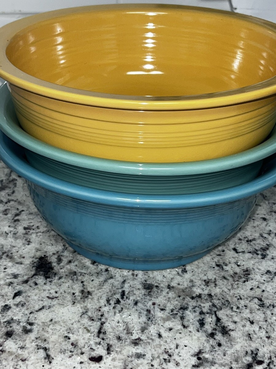 VINTAGE 1980'S FIESTAWARE HOMER LAUGHLIN MULTICOLOR VINTAGE 1980'S FIESTAWARE HOMER LAUGHLIN MULTICOLOR