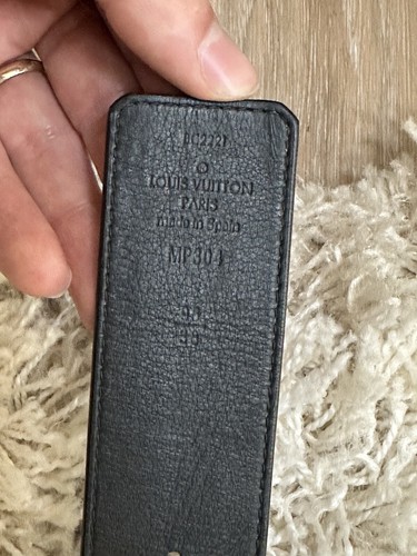 Größe 95 Louis Vuitton Tourist Vs Purist FW21 40MM Wendegürtel Initialen braun - Bild 14 von 18