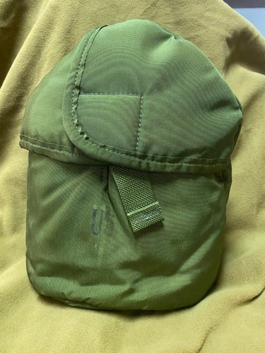 Vintage 36 oz. Cold Weather Arctic Canteen with OD Cover - GI Issue - Picture 3 of 4