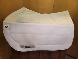 EcoGold Secure Jumper Pad. Color: White. Standard Size. Good Condition!