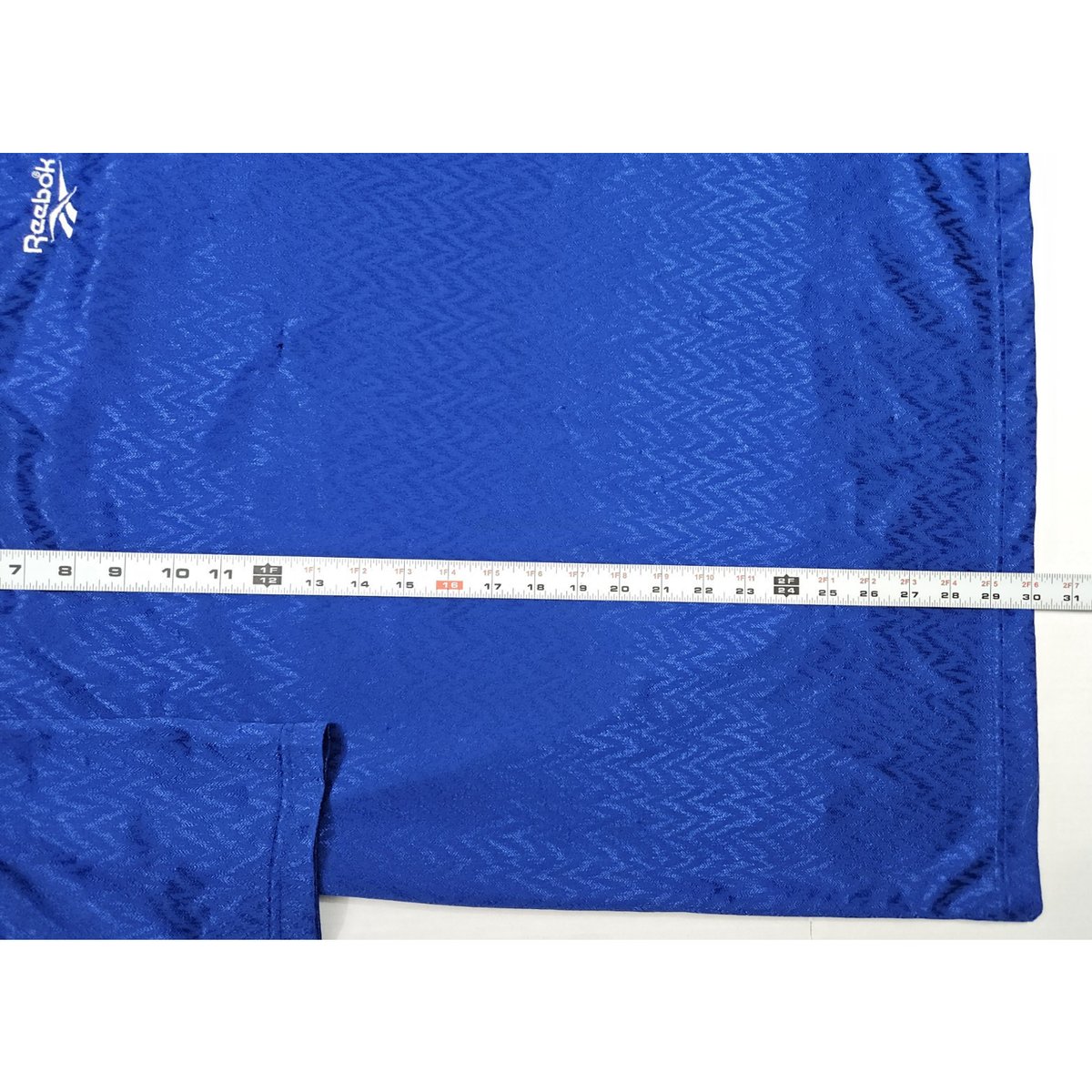 Vintage 90s Reebok Shirt Men's XL Blue Tiger Zig Zag Pattern Short