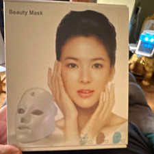 White LED Light Therapy Mask for Face & Skin, Portable, Rechargeable, Unisex