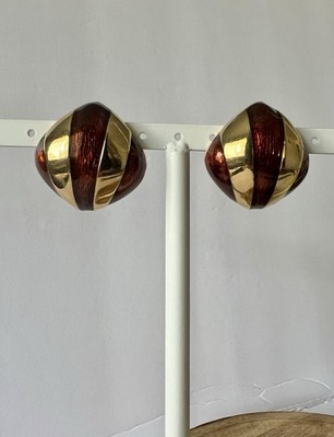 Vintage  Ciner  Gold Tone Enamel Clip On Earrings Brown Color