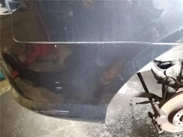 Paragolpes Trasero Peugeot 407 2004 20 hdi 135 - Imagen 3 de 4