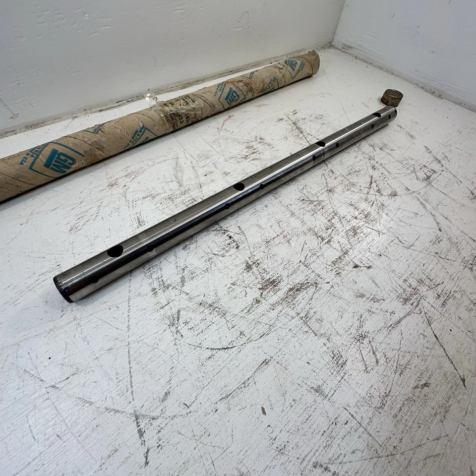 Nuevo OEM 1389430 GM 1961-1967 Buick Skylark y otros brazo bastidor eje Foto 4 de 4