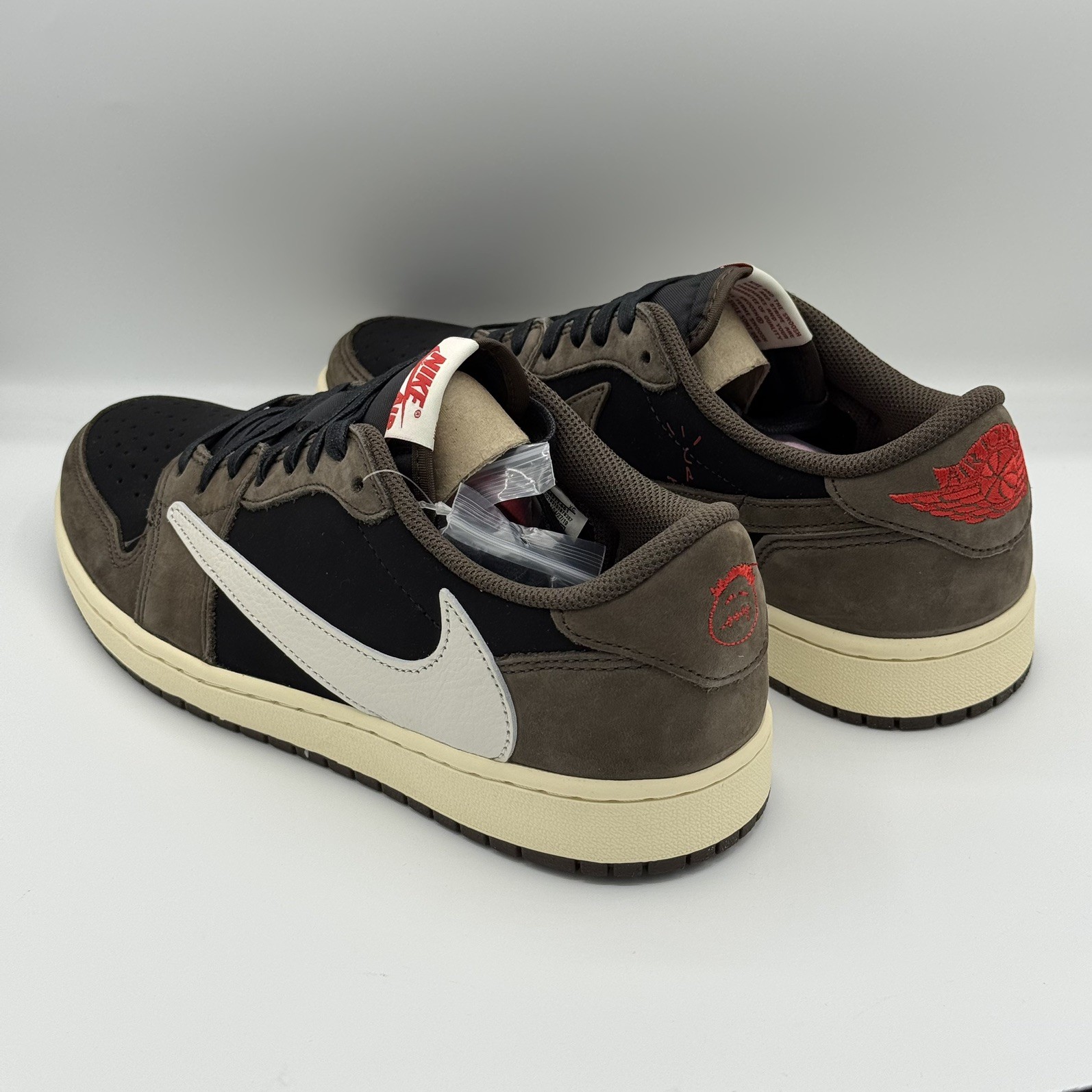 Nike Air Jordan 1 Low x Travis Scott Mocha UK 9.5 US 10.5 EU 44.5 CQ4277-001 New image 3