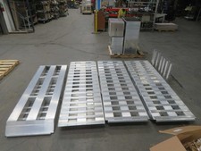 LOT OF 20 PCS LANDSPORT ALUMINUM LOADING RAMPS