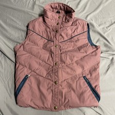 VTG Woolrich Woman Sz Medium Down Puffer Retro Pink Logo Snap Vest Made In USA