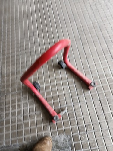 cavalletto moto posteriore - Foto 9 di 10