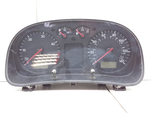 VW BORA Variant 1J6 Kombiinstrument 1j0919931d 1999 10704372