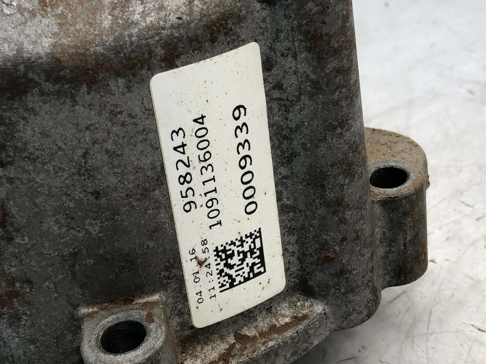 2014-2018 BENTLEY FLYING SPUR AWD TRANSFER CASE COUPLER SHAFT OEM.