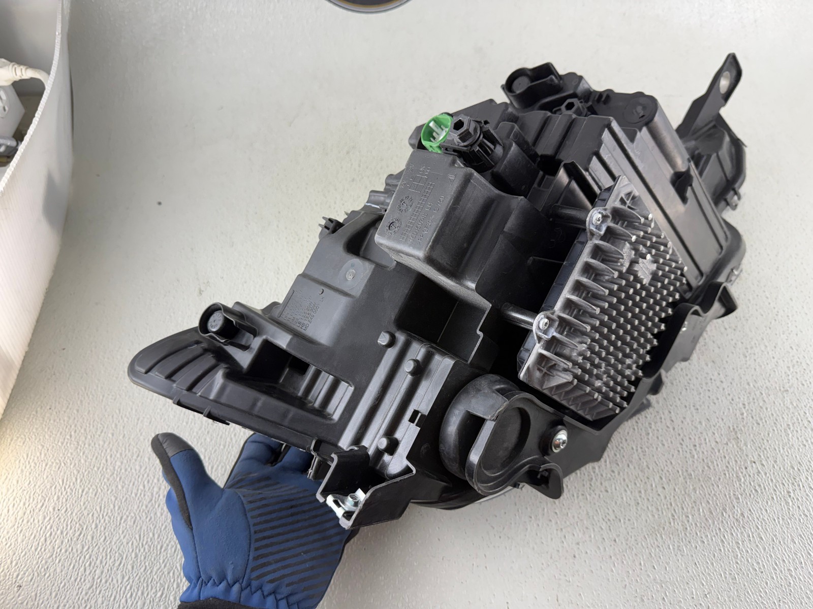 OEM | 2021 - 2024 Maserati Levante FULL LED Headlight (Left/Driver)