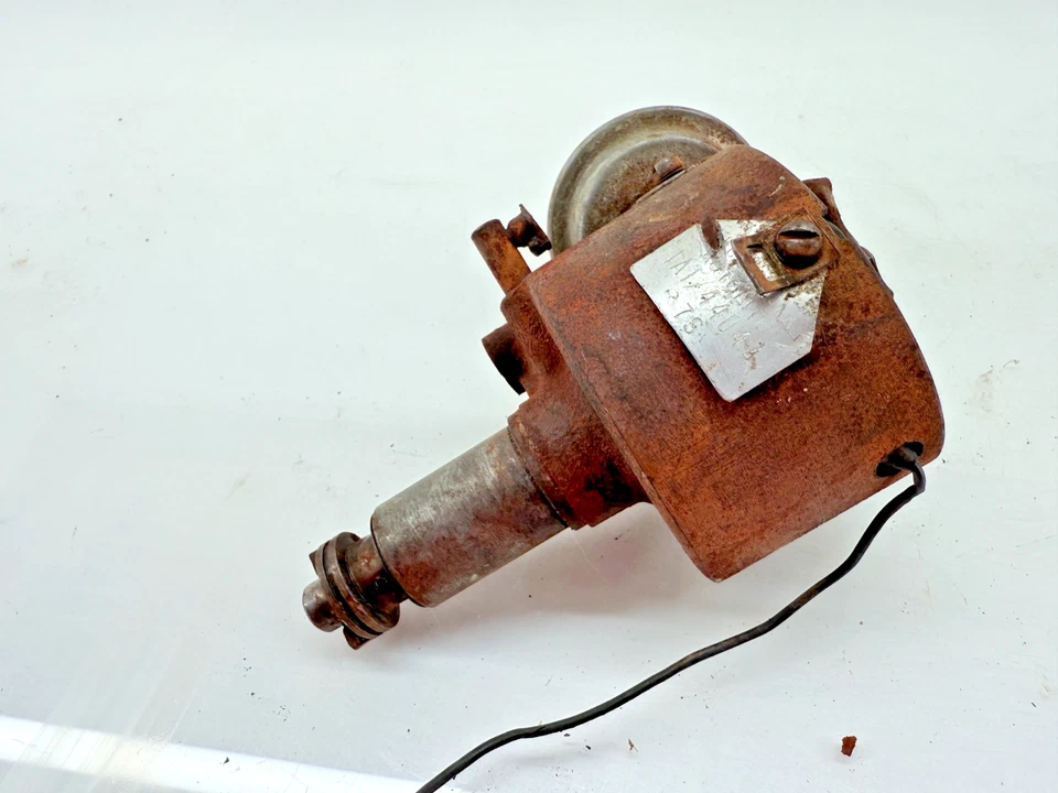 Autolite IAT-4404A Distribuidor Willys Jeep F134 CJ3B CJ5 Vagão Caminhão Anos 50 C42-43 - Imagem 3 de 4