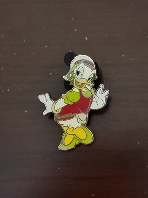 Disney Pin 94188 Pete's Silly Sideshow - Daisy Fortuna
