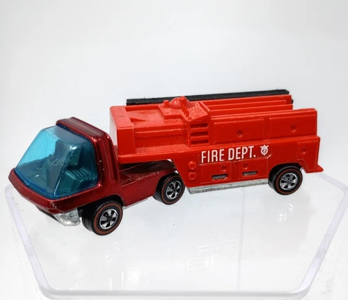 1969 Hot Wheels Redline THE HEAVYWEIGHTS FIRE TRUCK Red