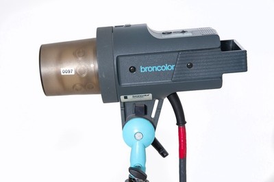 BRONCOLOR Pulso F4 Blitzkopf 3200J  guter Zustand   Blitzröhre klar    mit MwSt.