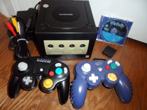 Nintendo GameCube Black Console Bundle 2 Controllers, Memory Card & Batman Game - Picture 15 of 15