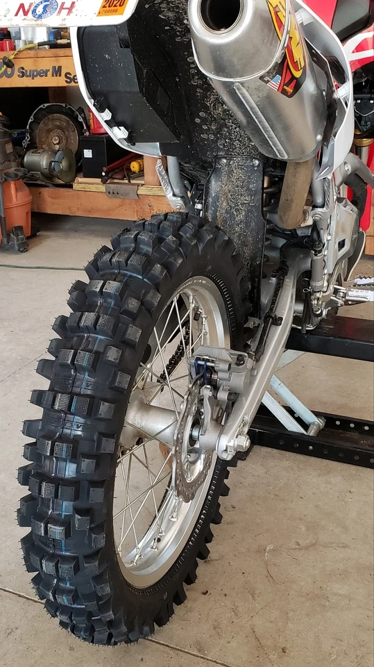 Neumático trasero Kenda K760 Trakmaster II 90/100x14 (49M) tipo tubo-RM85/YZ85/KX85/SX85 Foto 2 de 2