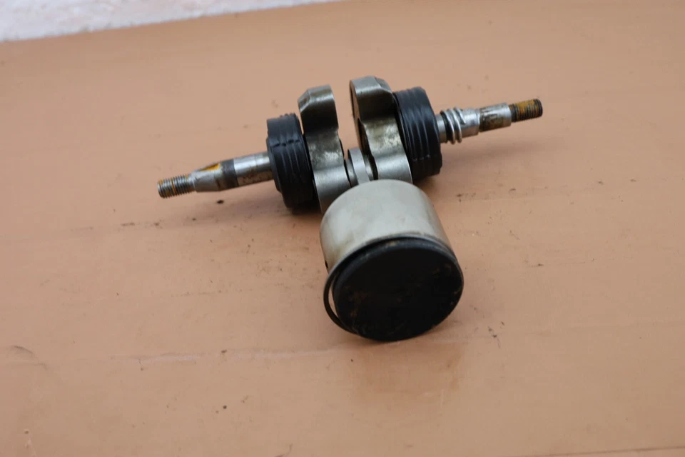 Poulan 2175 50th Anniversary Chainsaw OEM Crankshaft w/ Piston - Image 4 of 4