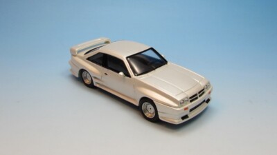 1984 Opel Manta B M400 ''Mantzel Evolution'' Perlmutt 1/43 Zinnlegierung & Resine