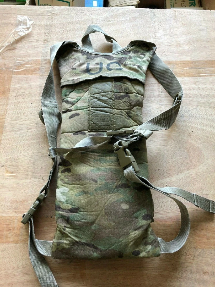 US GI Multicam MOLLE II Military Hydration Carrier System 8465-01  