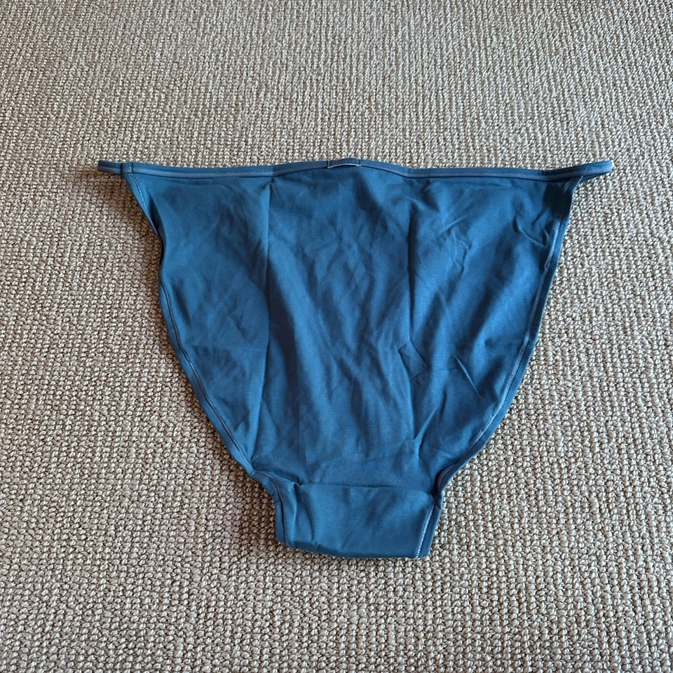 Bikini de cuerda de algodón cianita Skims, talla 4X nuevo Foto 2 de 3