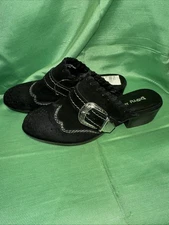 DIRTY LAUNDRY Black Suede Slip-On, Size 8