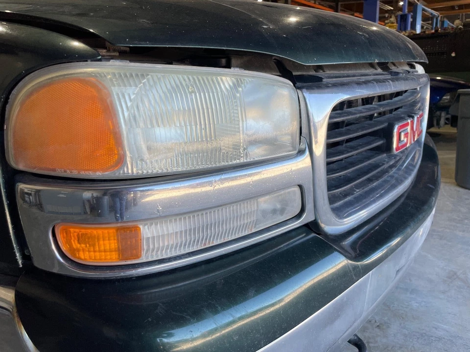 00-06 YKXL15 Grille exc. Denali **Chrome Bubbling** Foto 2 de 4