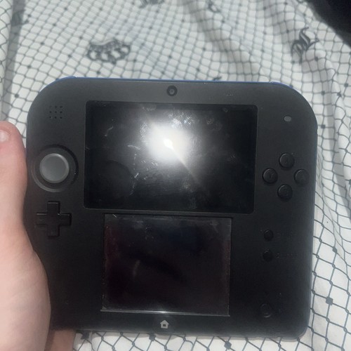‼️For Parts; Does Not Turn On‼️ Nintendo 2DS Crimson Blue (check description)