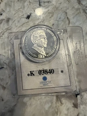 2004 Republic of Liberia $10 George W. Bush, 43rd US President Proof Coin W/COA - Image 1 of 4