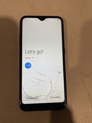 Samsung Galaxy A01 - 16 GB - Black (TracFone) *Cracked Screen*