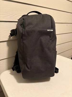 Incase Camera Backpack DSLR Mirrorless Laptop Bag Gray w/ Dividers   Excellent C